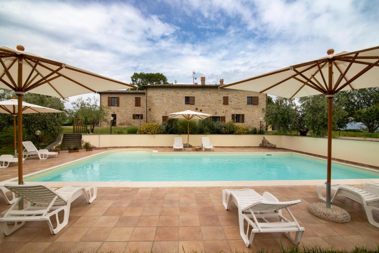 Villa Casale Rancaglia à Gubbio Extérieur photo
