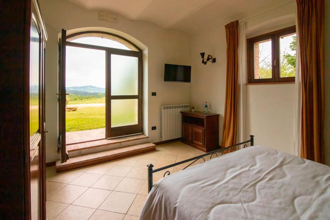 Villa Casale Rancaglia à Gubbio Chambre photo
