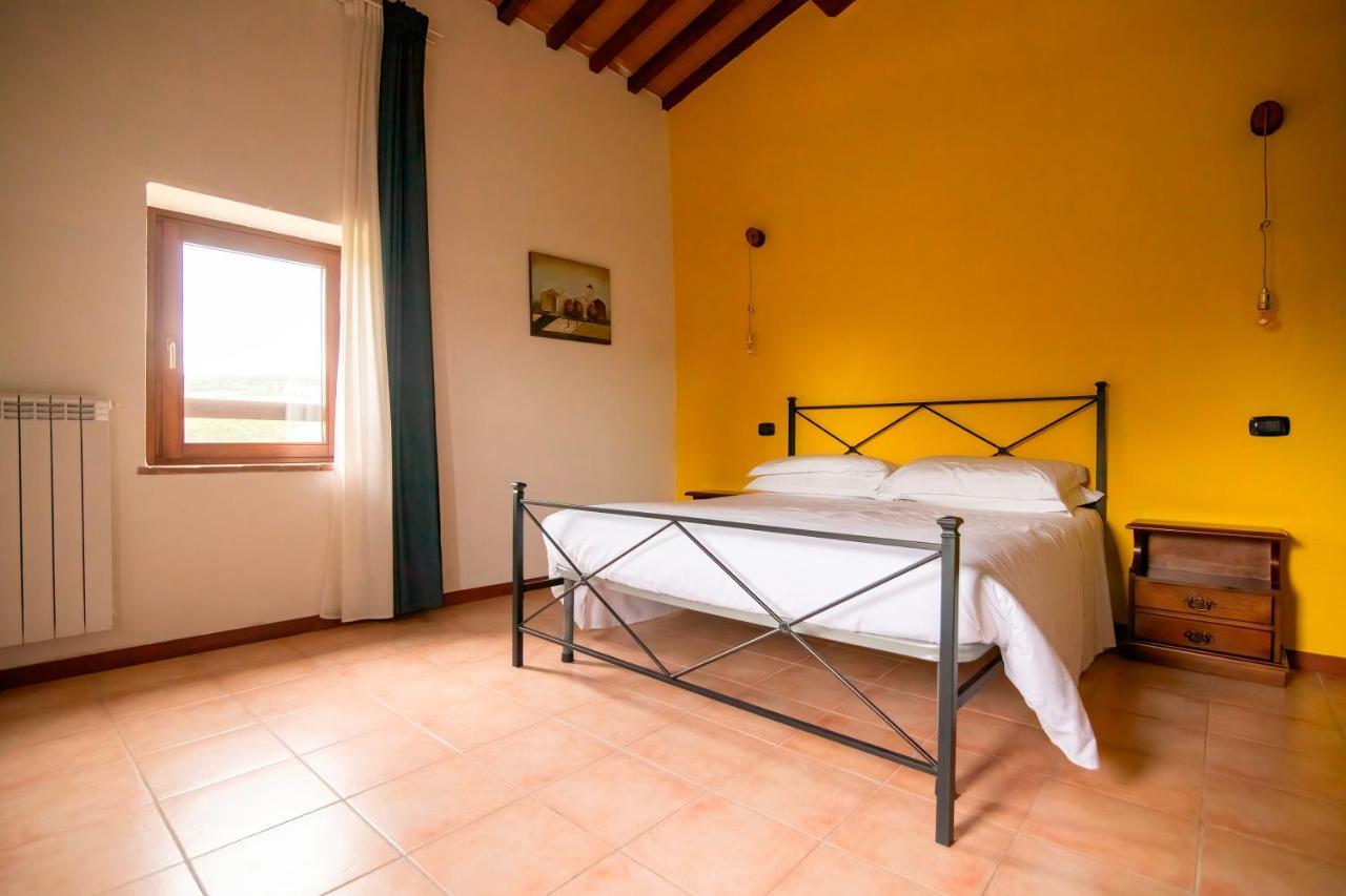 Villa Casale Rancaglia à Gubbio Extérieur photo