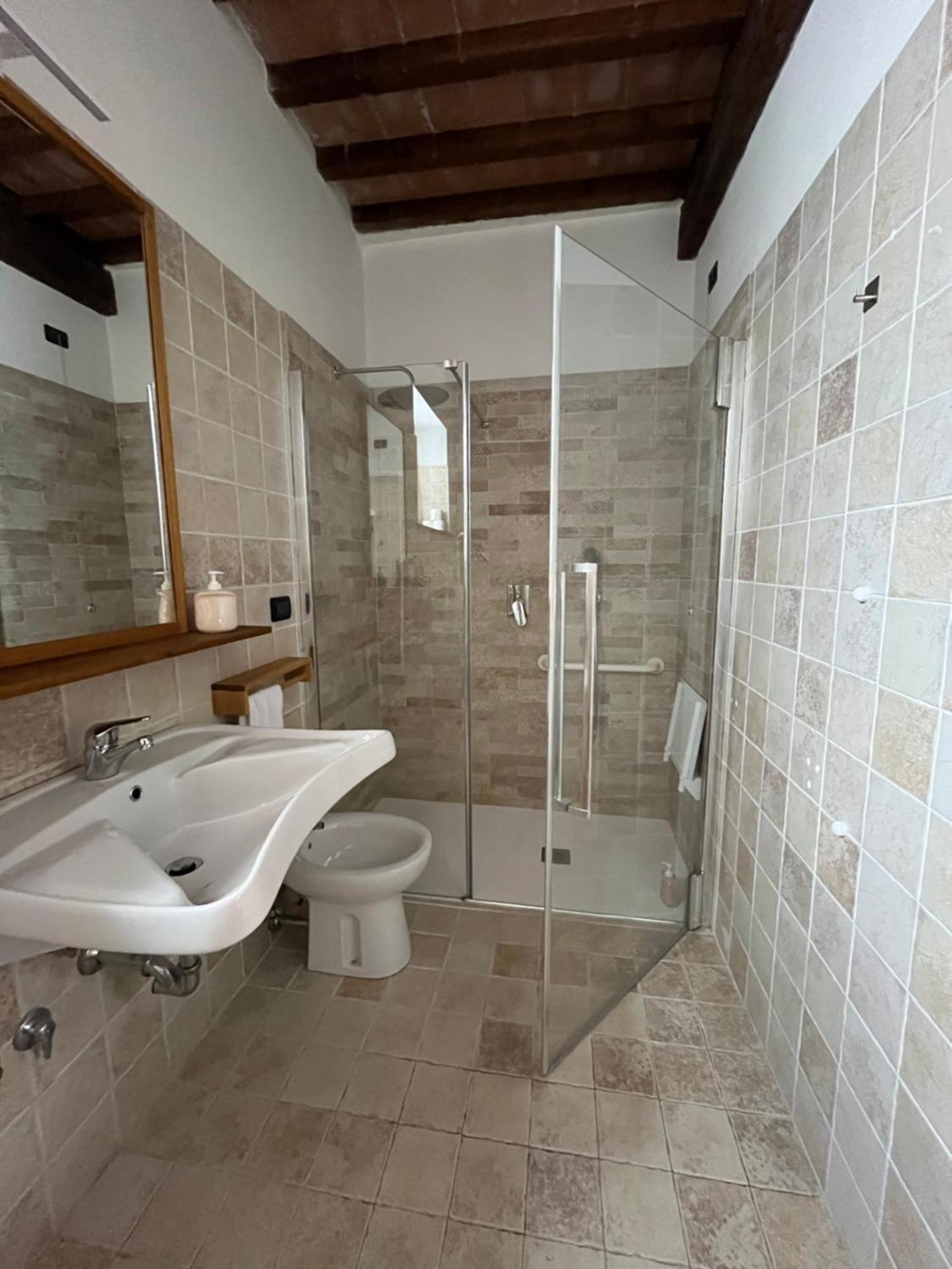 Villa Casale Rancaglia à Gubbio Chambre photo